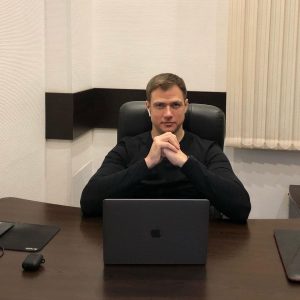 Слюсаренко Iгор Миколайович